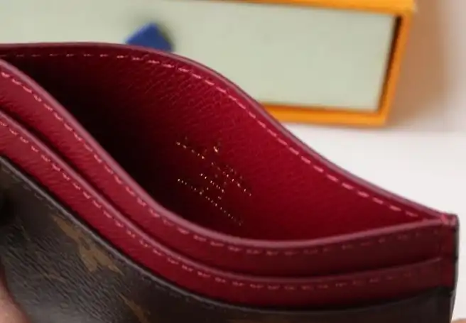 LV Wallets 4178D-0150