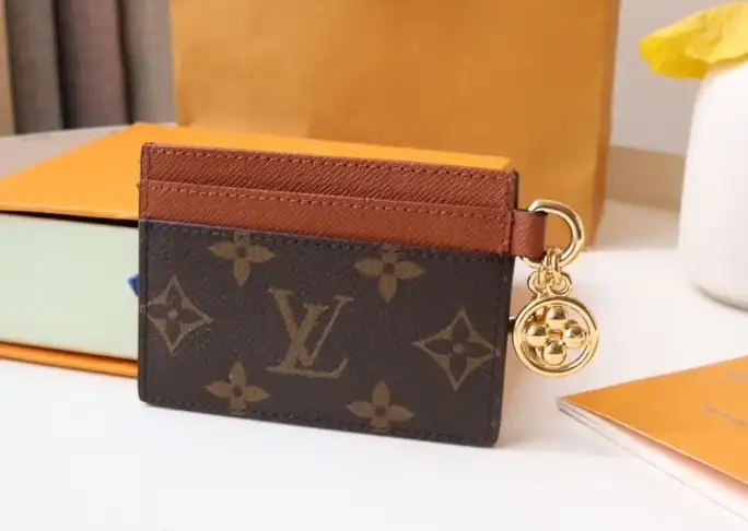 LV Wallets 4178D-0151