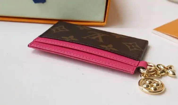 LV Wallets 4178D-0152