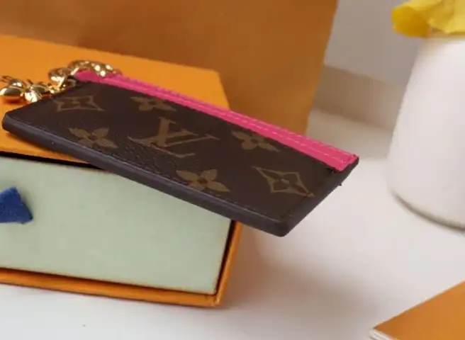 LV Wallets 4178D-0152