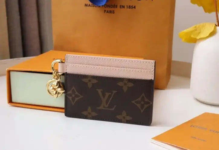 LV Wallets 4178D-0153