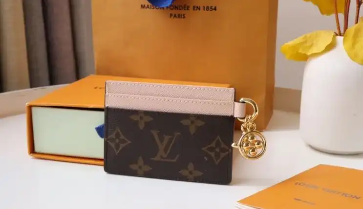 LV Wallets 4178D-0153