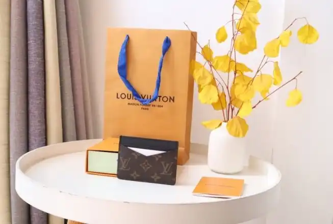 LV Wallets 4178D-0155
