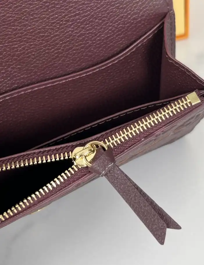 LV Wallets 4178D-0158