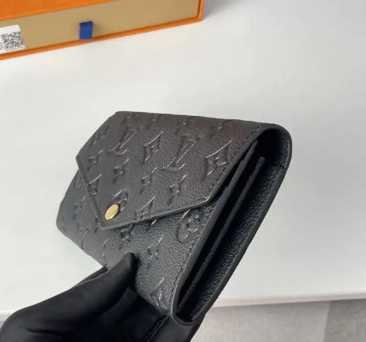LV Wallets 4178D-0159