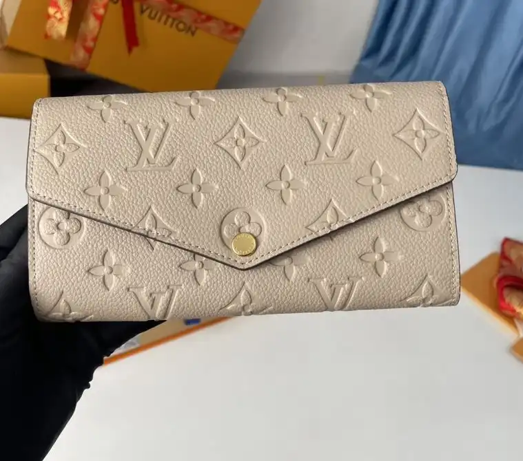 LV Wallets 4178D-0160