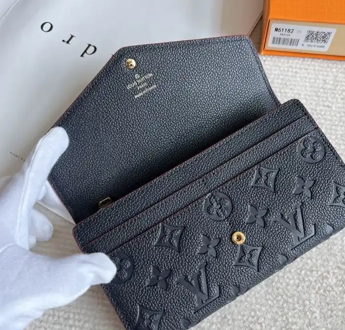 LV Wallets 4178D-0164