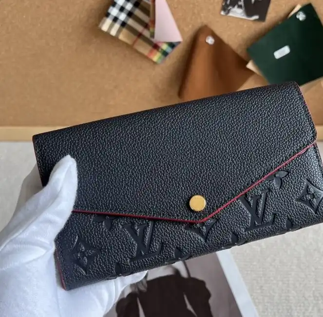 LV Wallets 4178D-0164