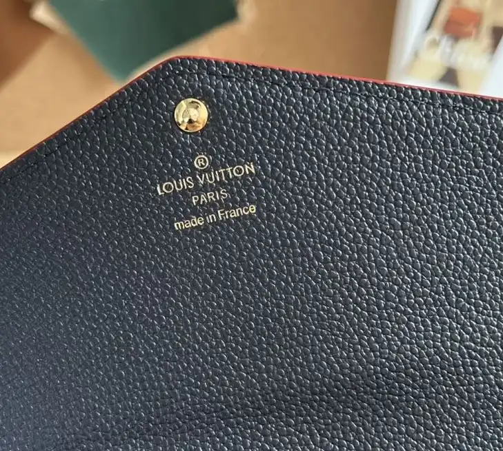 LV Wallets 4178D-0164