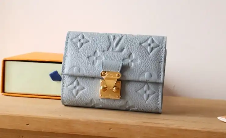 LV Wallets 4178D-0172