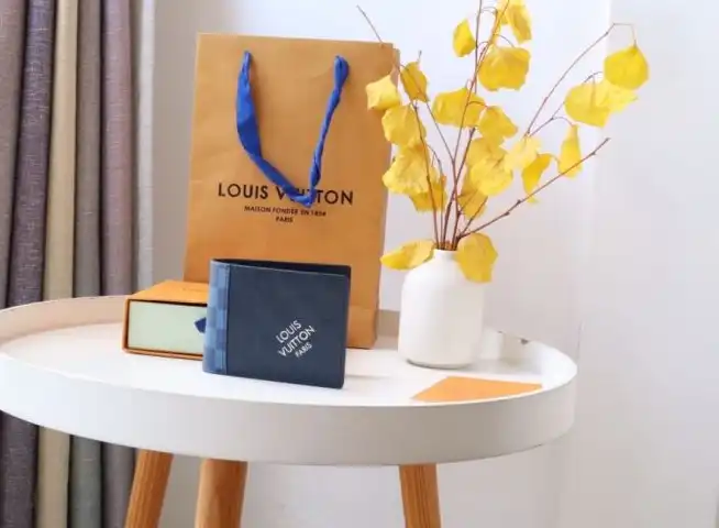 LV Wallets 4178D-0177