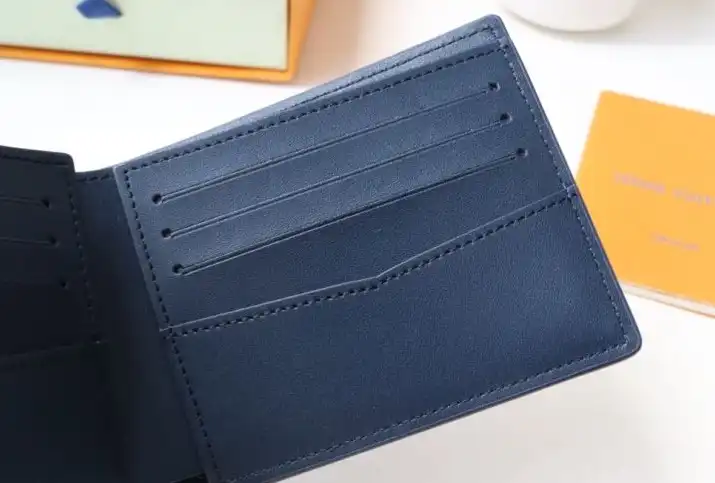 LV Wallets 4178D-0177