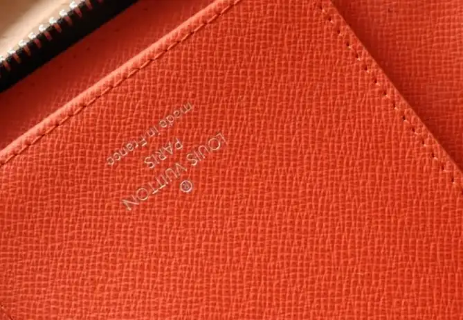 LV Wallets 4178D-0188