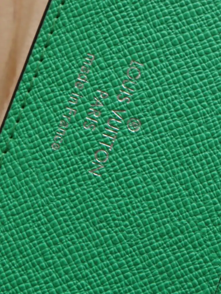 LV Wallets 4178D-0198