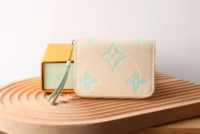 LV Wallets 4178F-0002