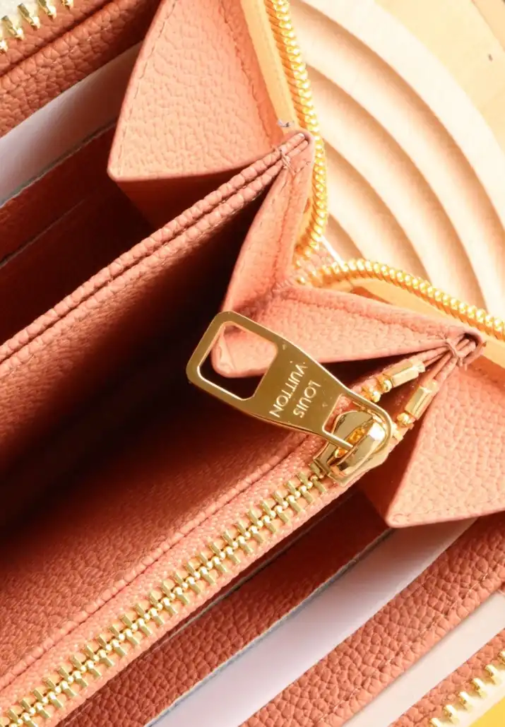 LV Wallets 4178F-0006