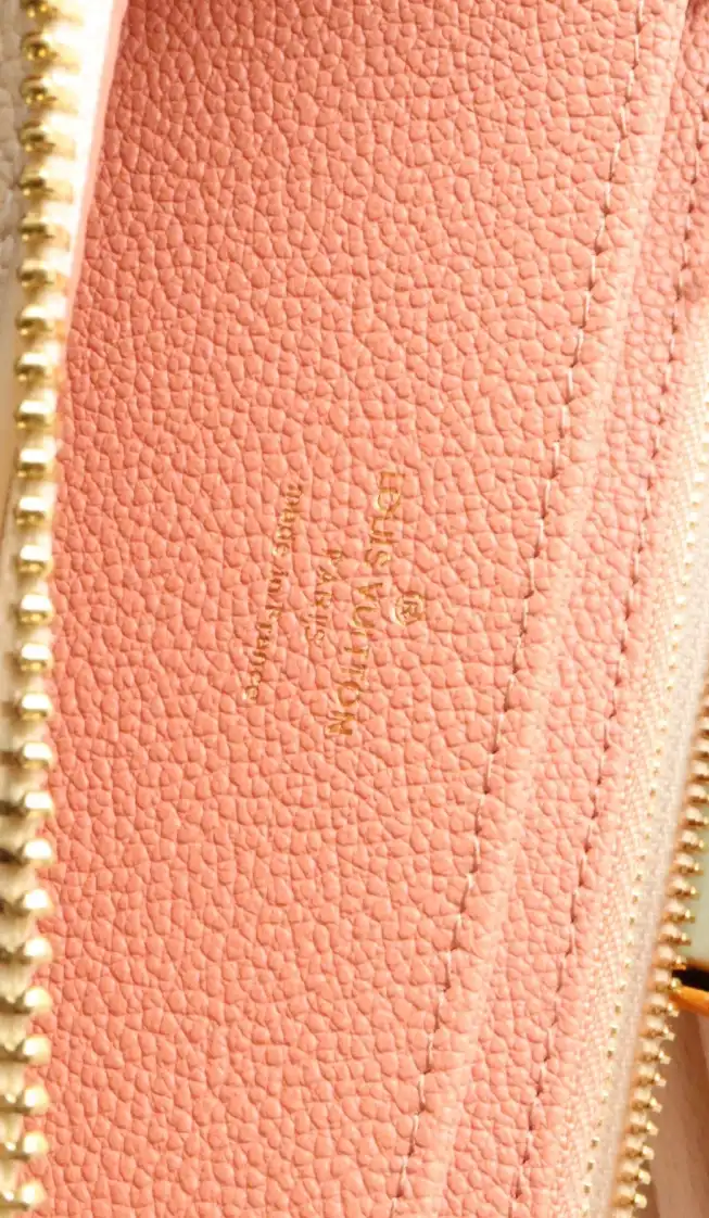 LV Wallets 4178F-0006