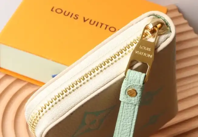 LV Wallets 4178F-0007