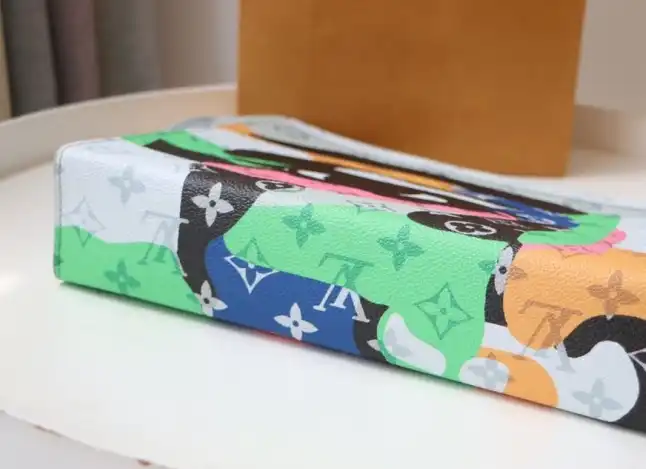 LV Clutch Bags 4178F-0010