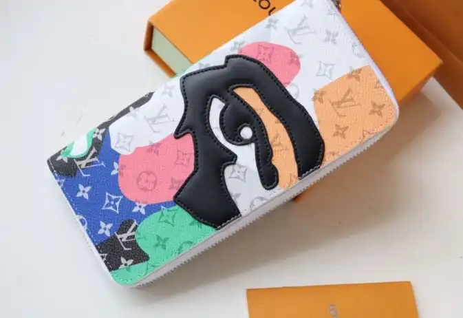 LV Wallets 4178F-0012
