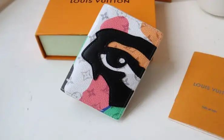 LV Wallets 4178F-0013