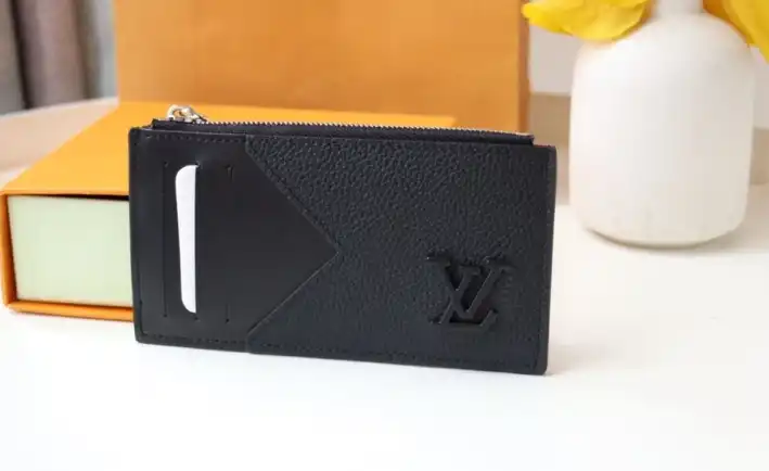 LV Wallets 4178F-0017