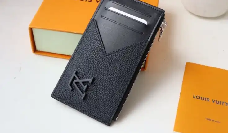 LV Wallets 4178F-0017