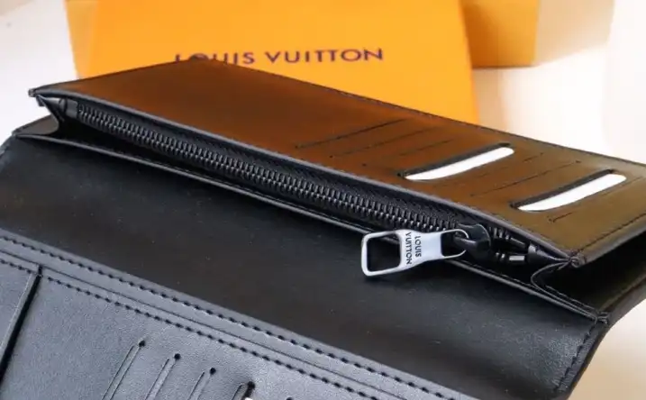 LV Wallets 4178F-0020