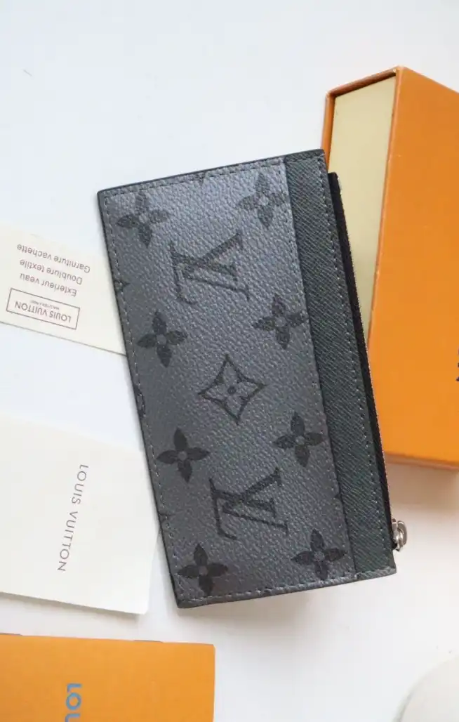 LV Wallets 4178F-0023