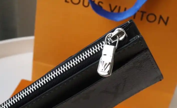 LV Wallets 4178F-0023