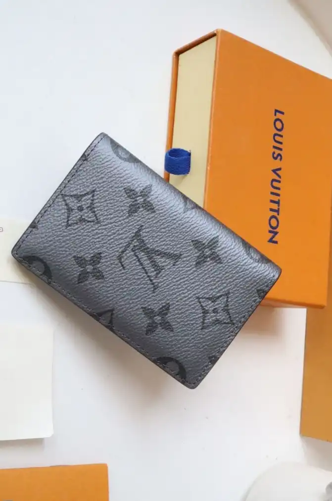 LV Wallets 4178F-0025
