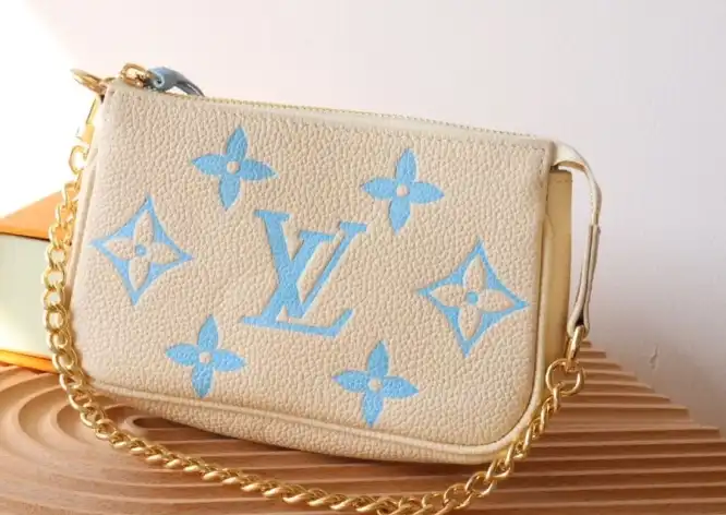 LV Clutch Bags 4178F-0027