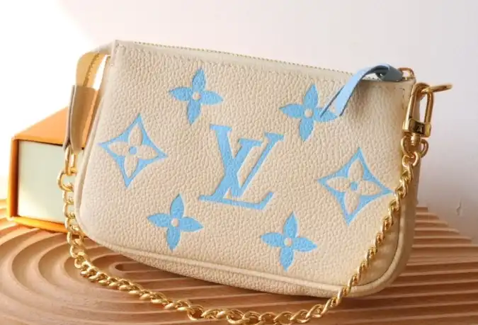 LV Clutch Bags 4178F-0027