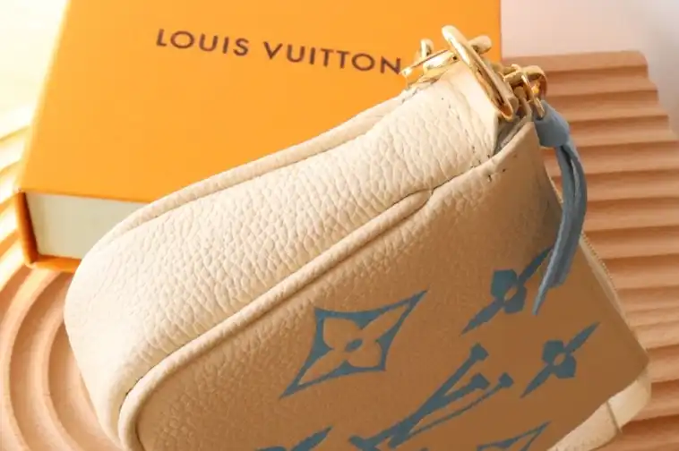 LV Clutch Bags 4178F-0027