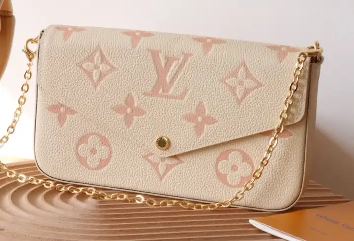 LV Wallets 4178F-0030