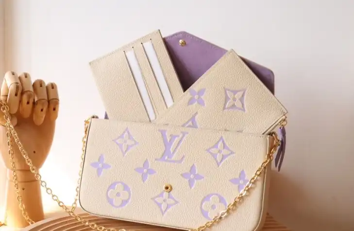 LV Wallets 4178F-0031