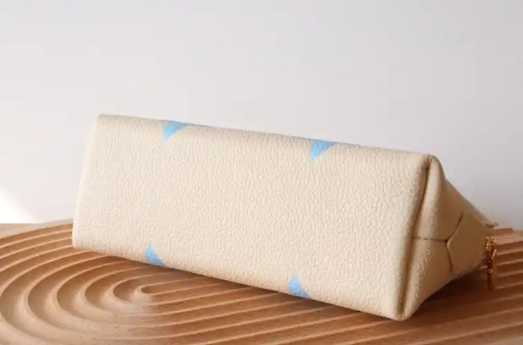 LV Clutch Bags 4178F-0034