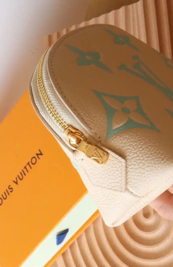 LV Clutch Bags 4178F-0035