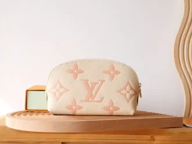 LV Clutch Bags 4178F-0036