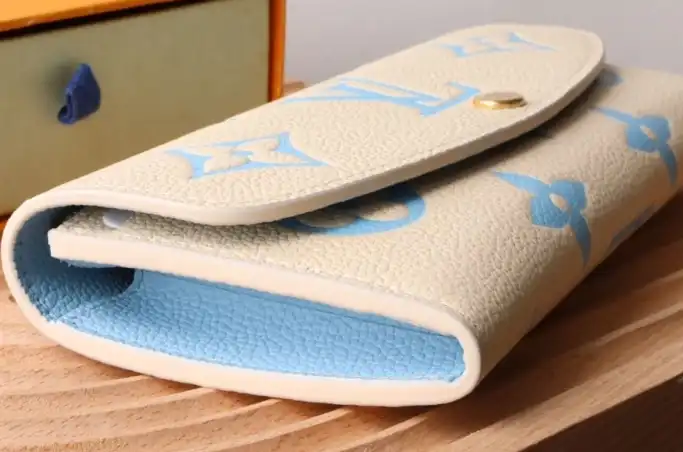 LV Wallets 4178F-0042