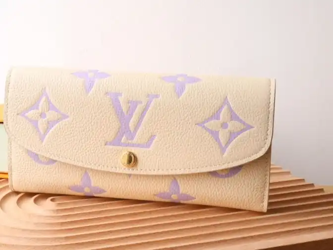 LV Wallets 4178F-0044