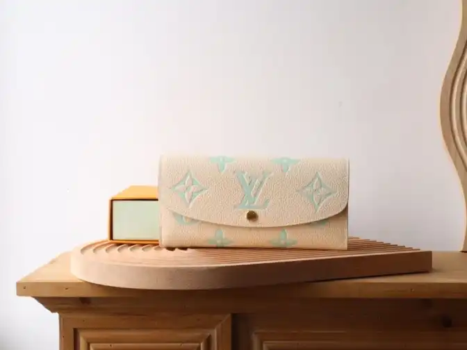 LV Wallets 4178F-0045