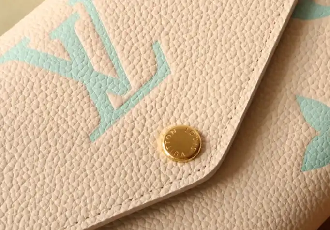 LV Wallets 4178F-0047