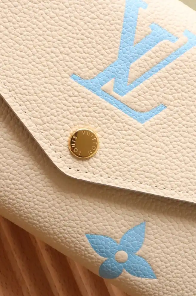 LV Wallets 4178F-0049
