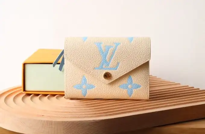 LV Wallets 4178F-0055