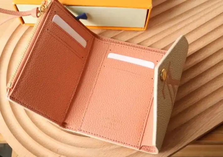 LV Wallets 4178F-0056