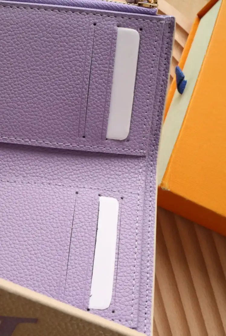 LV Wallets 4178F-0057