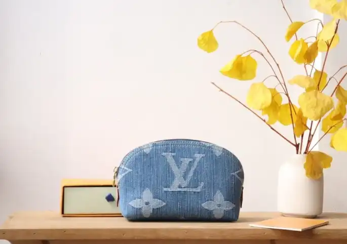LV Clutch Bags 4178F-0060