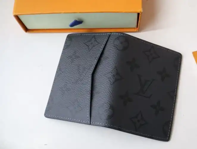 LV Wallets 4178F-0061