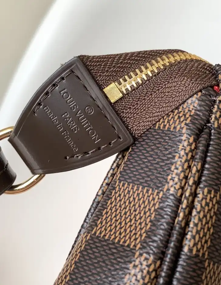 LV Clutch Bags 4178F-0072